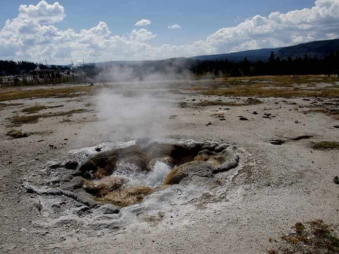 Geothermal energy as renewable resource